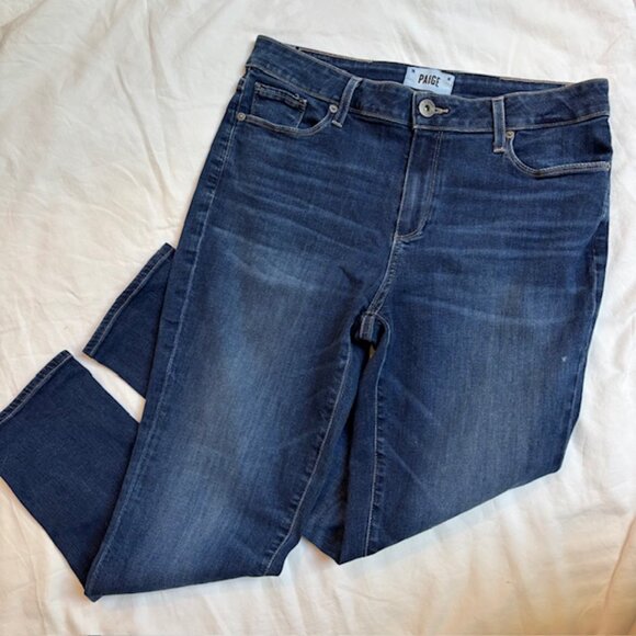 Paige Brigitte Mid Rise Medium Wash Cropped Boyfriend Jeans Women's Size 8/29 - Picture 1 of 8